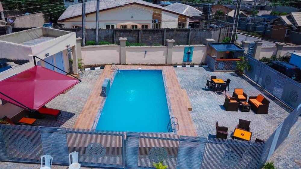 Fawzy Hotel Ibadan Exteriör bild