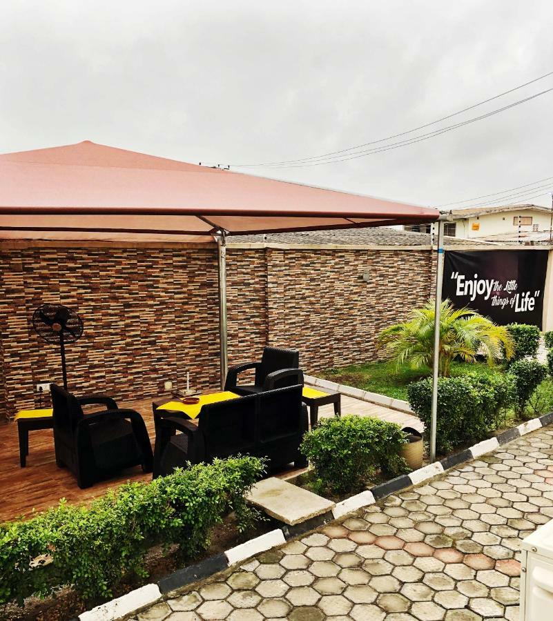 Fawzy Hotel Ibadan Exteriör bild